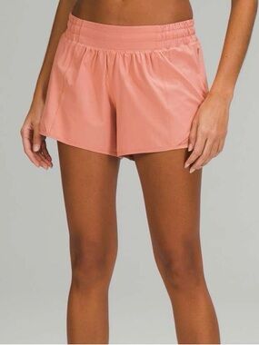 lululemon hotty hot shorts!